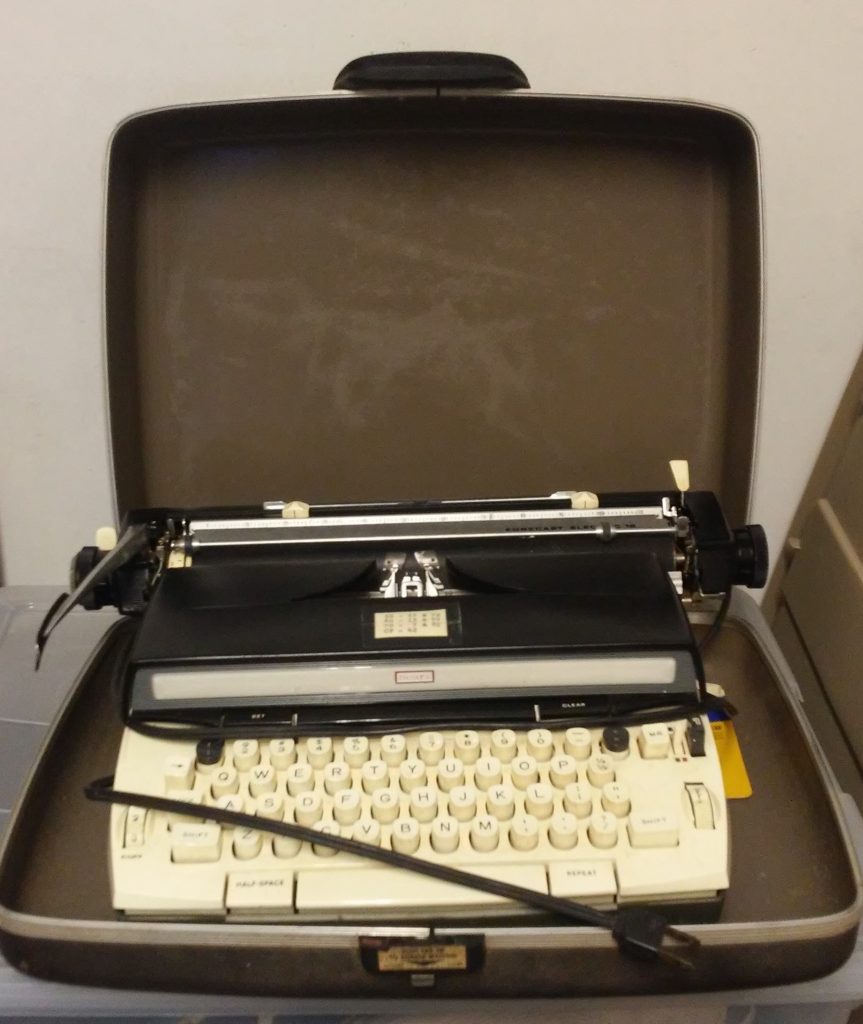 Vintage/Antique Sears Typewriter with Case For Sale - Used