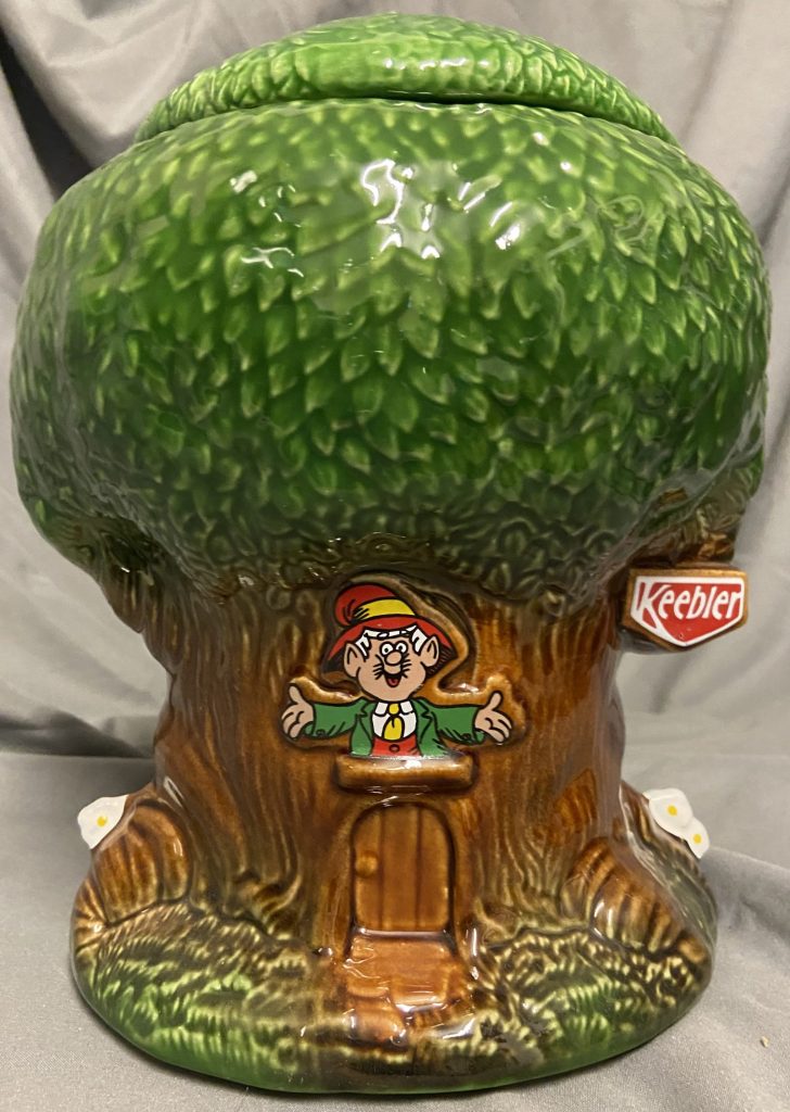 Vintage Keebler Elf Treehouse Cookie Jar