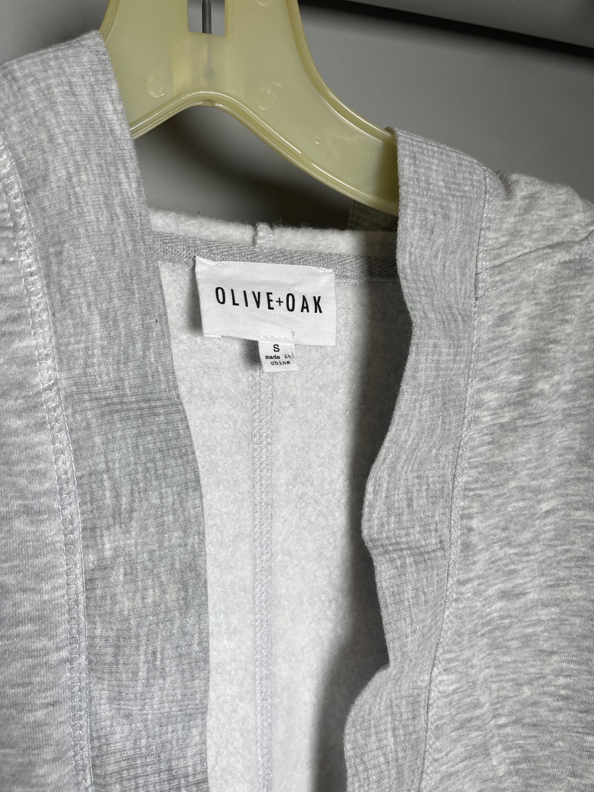 Olive & Oak, Sweaters, Olive Oak Hooded Cardigan 6 Cotton 40 Polyester  Light Grey