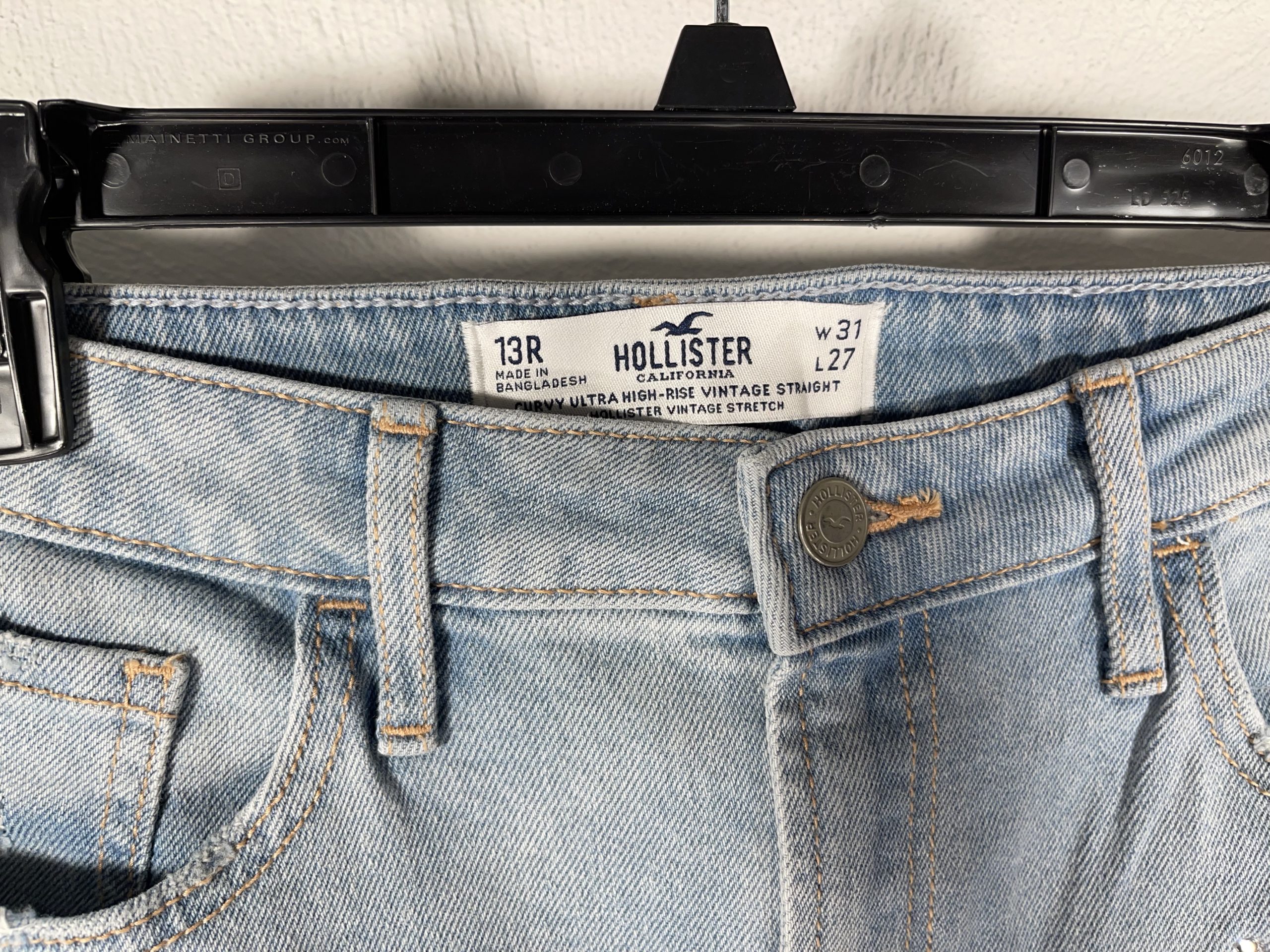 Women’s Hollister Jeans Low Rose Super Skinny Distressed Sz 7R W28 L30 Great
